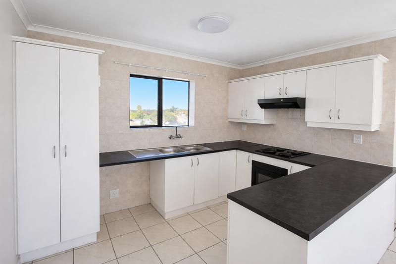 2 Bedroom Property for Sale in Parklands Western Cape